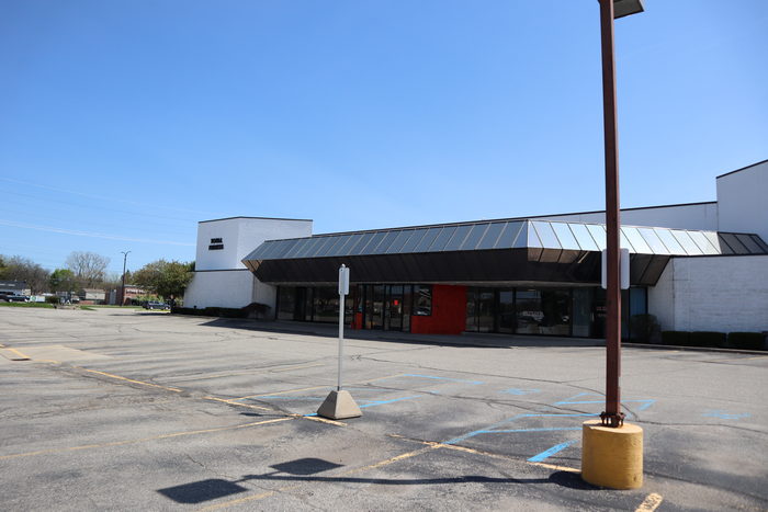 Americana West 6 - Old Theater Building May 9 2022 (newer photo)